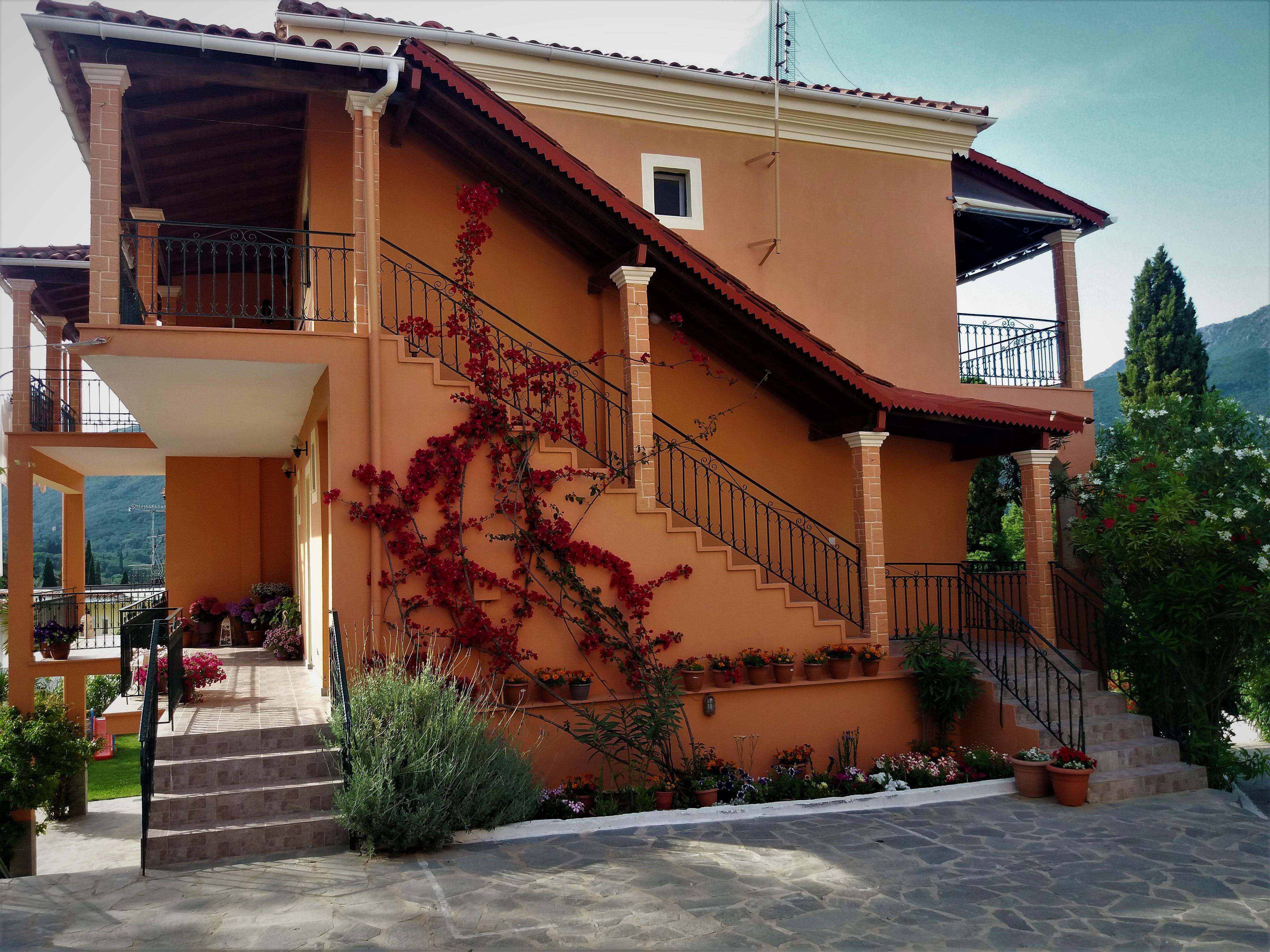 דאסיה Ziogas Luxury Apartments מראה חיצוני תמונה
