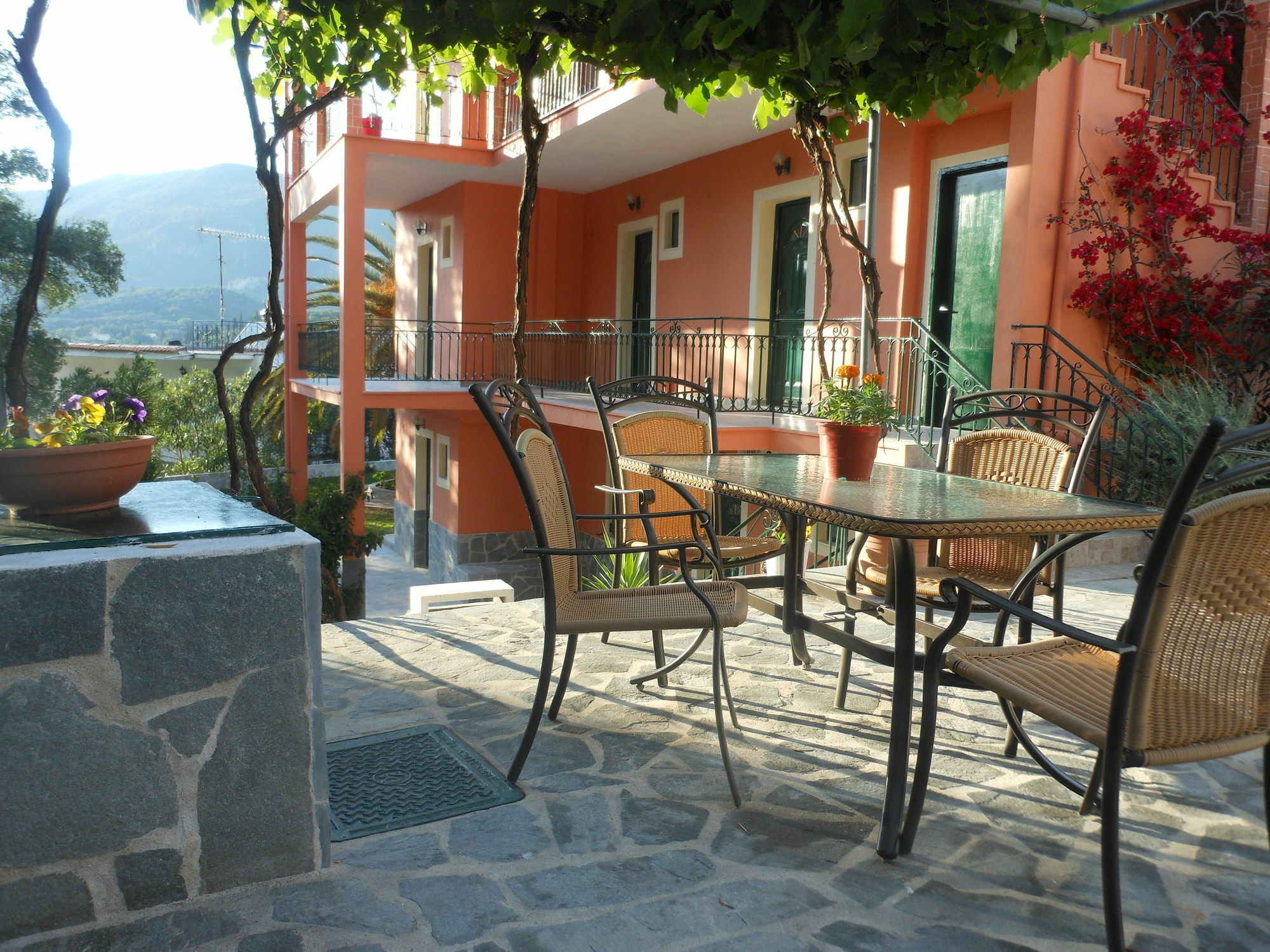 דאסיה Ziogas Luxury Apartments מראה חיצוני תמונה