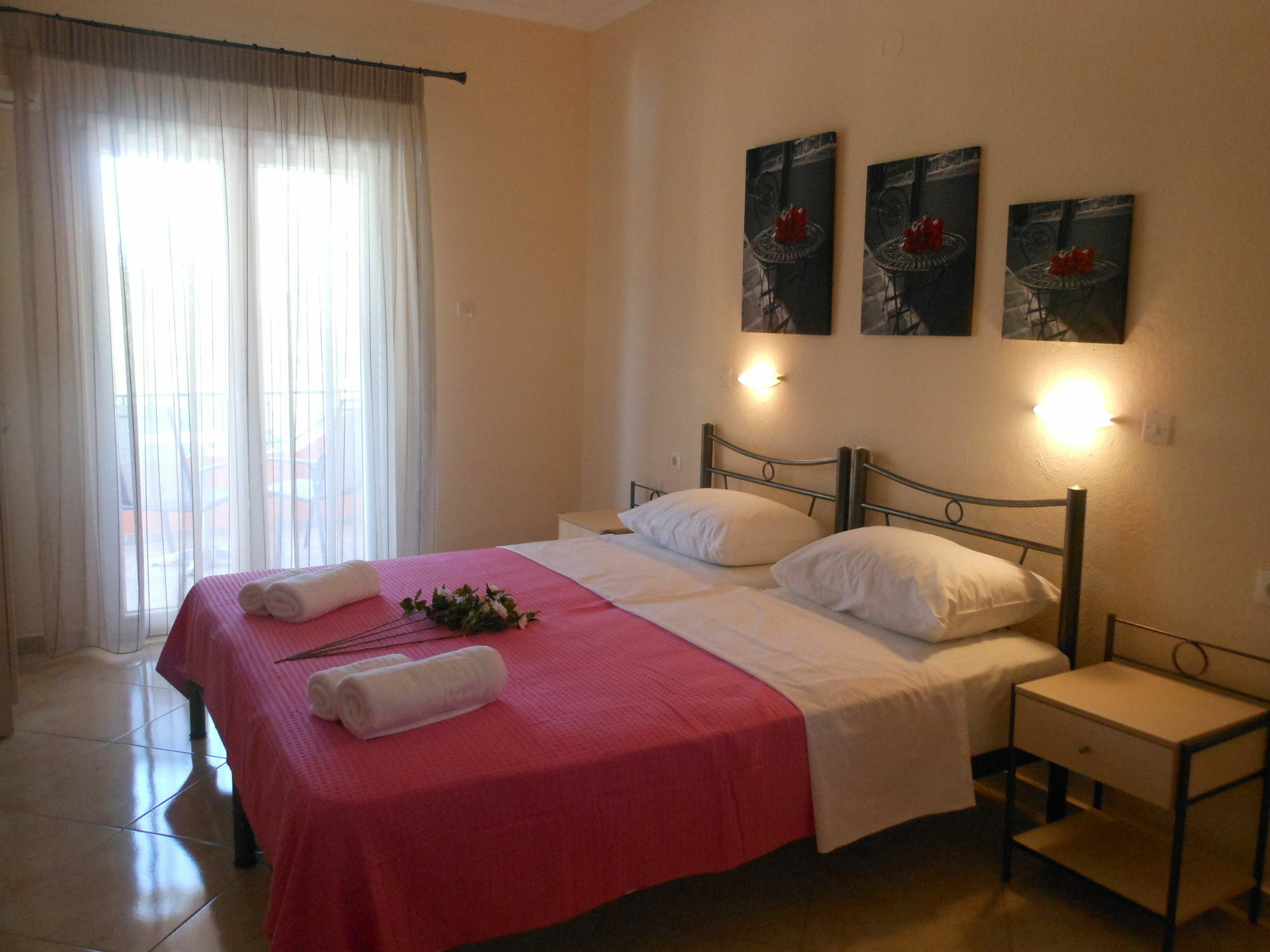 דאסיה Ziogas Luxury Apartments מראה חיצוני תמונה